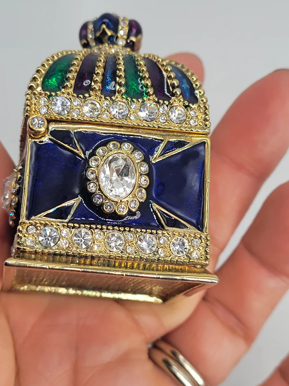 Miniature Enameled Trinket Box Coronation Carriage